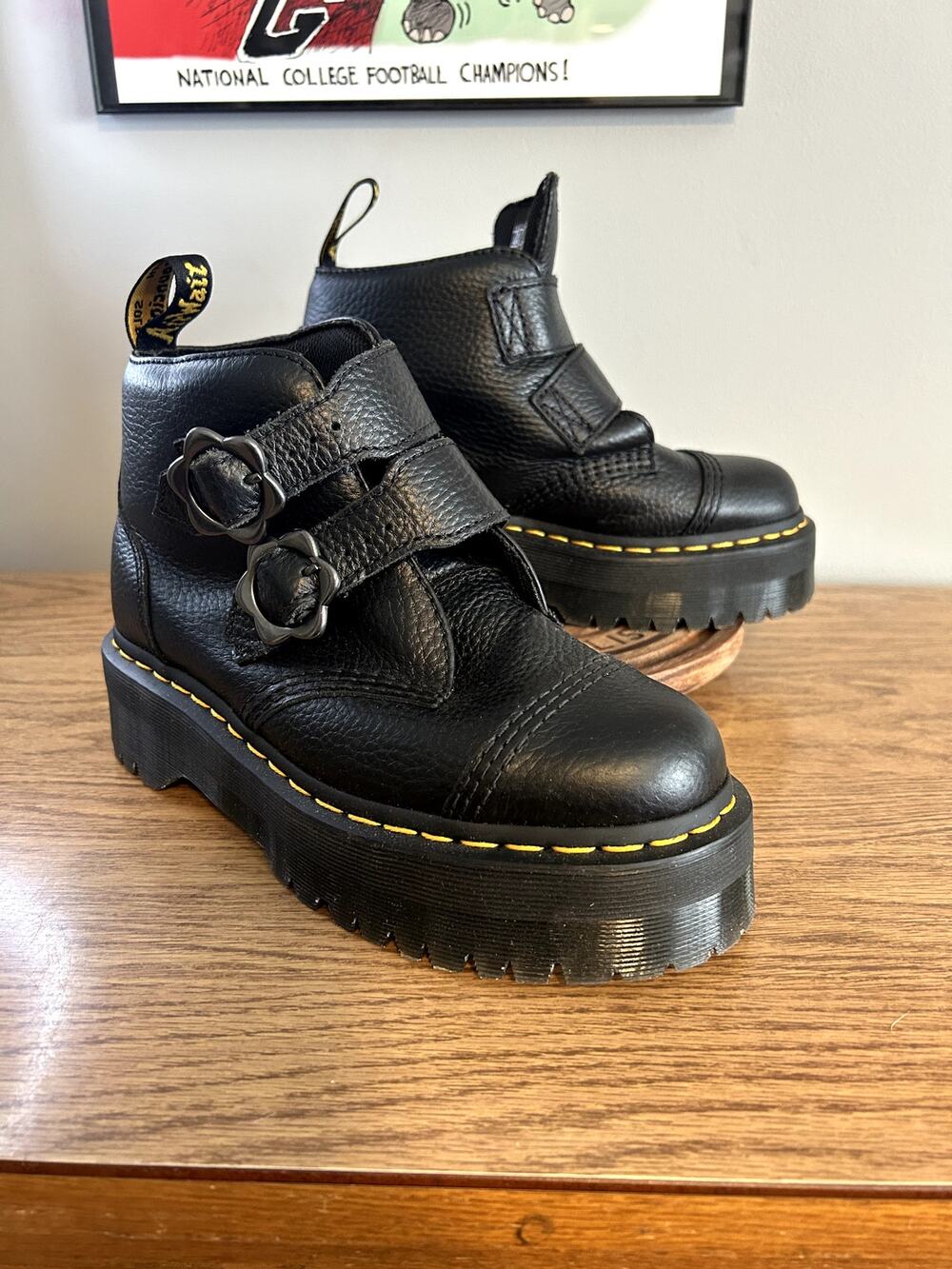 Dr Martnes Devon FLWR Black size 7/EU 38